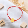 Bracelet cordon satin rouge avec gravure texte personnalisable