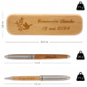 Taille du coffret 2 stylos bois communion